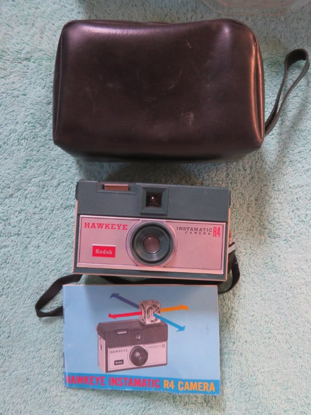 Vintage Camera Collection - 5 - Picture 2 of 15